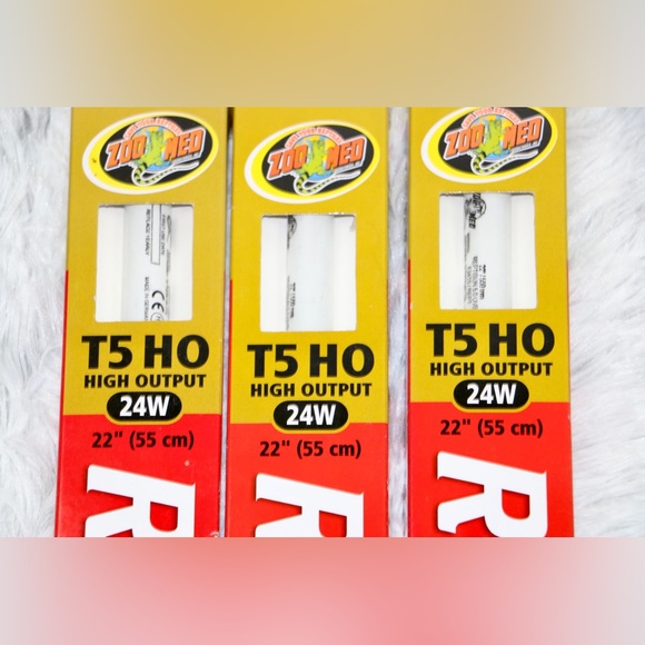 Zoo Med Reptisun 5.0 T5-Ho Uvb Fluorescent Lamp - 24 w - 22" - Picture 8 of 8
